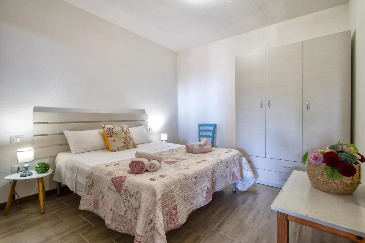 Endless Summer Apartment Isola Rossa  0*, Isola Rossa (Sassari) Italie